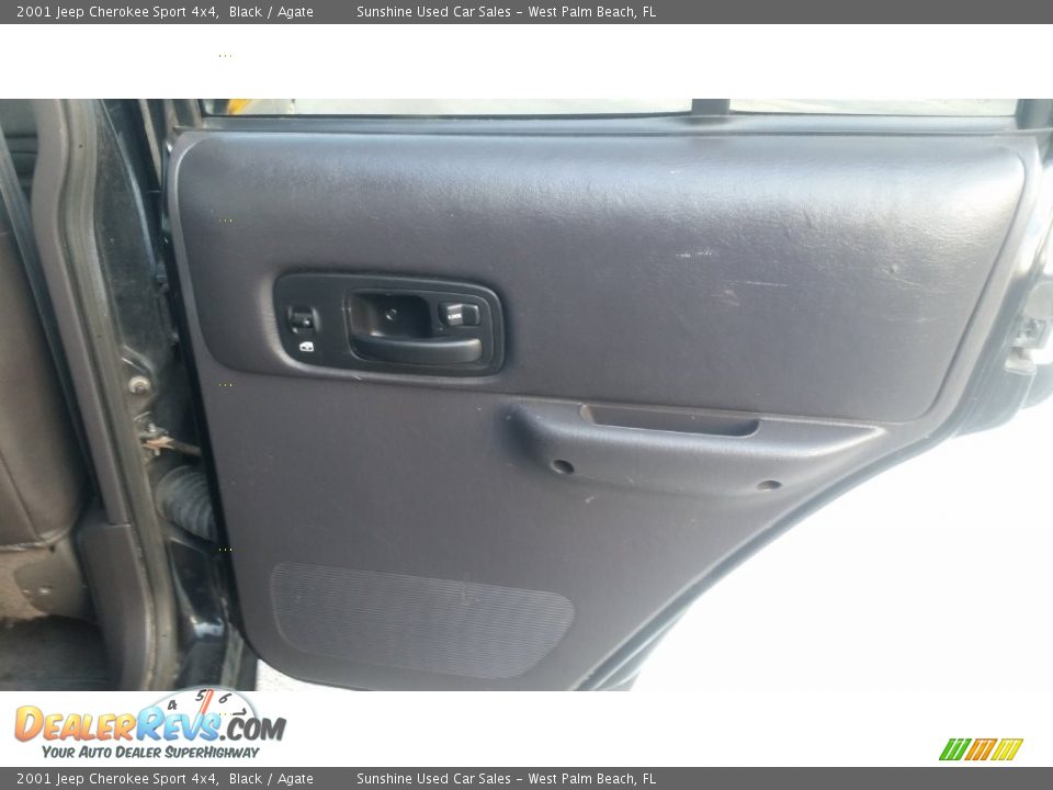 2001 Jeep Cherokee Sport 4x4 Black / Agate Photo #18