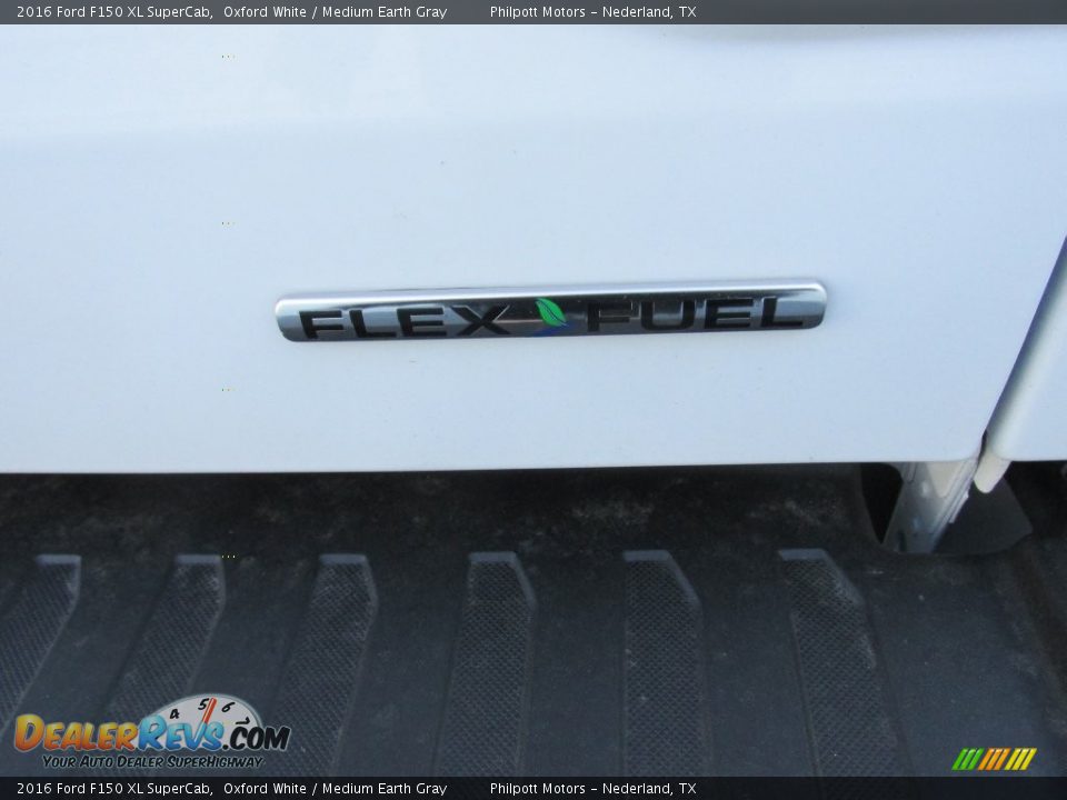 2016 Ford F150 XL SuperCab Oxford White / Medium Earth Gray Photo #14