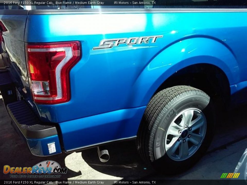 2016 Ford F150 XL Regular Cab Blue Flame / Medium Earth Gray Photo #11