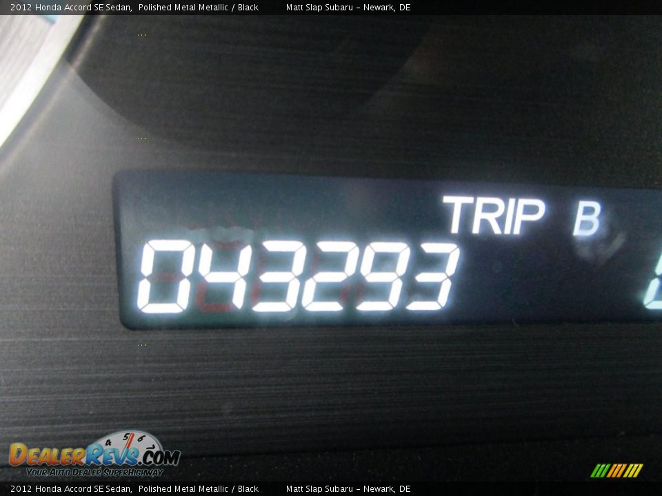 2012 Honda Accord SE Sedan Polished Metal Metallic / Black Photo #27