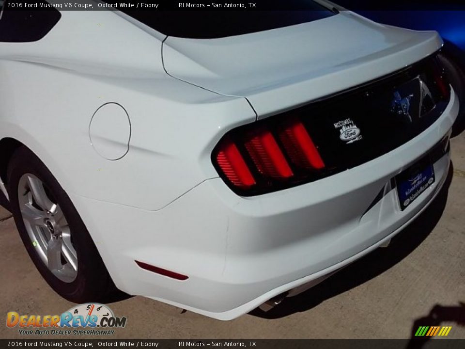 2016 Ford Mustang V6 Coupe Oxford White / Ebony Photo #8