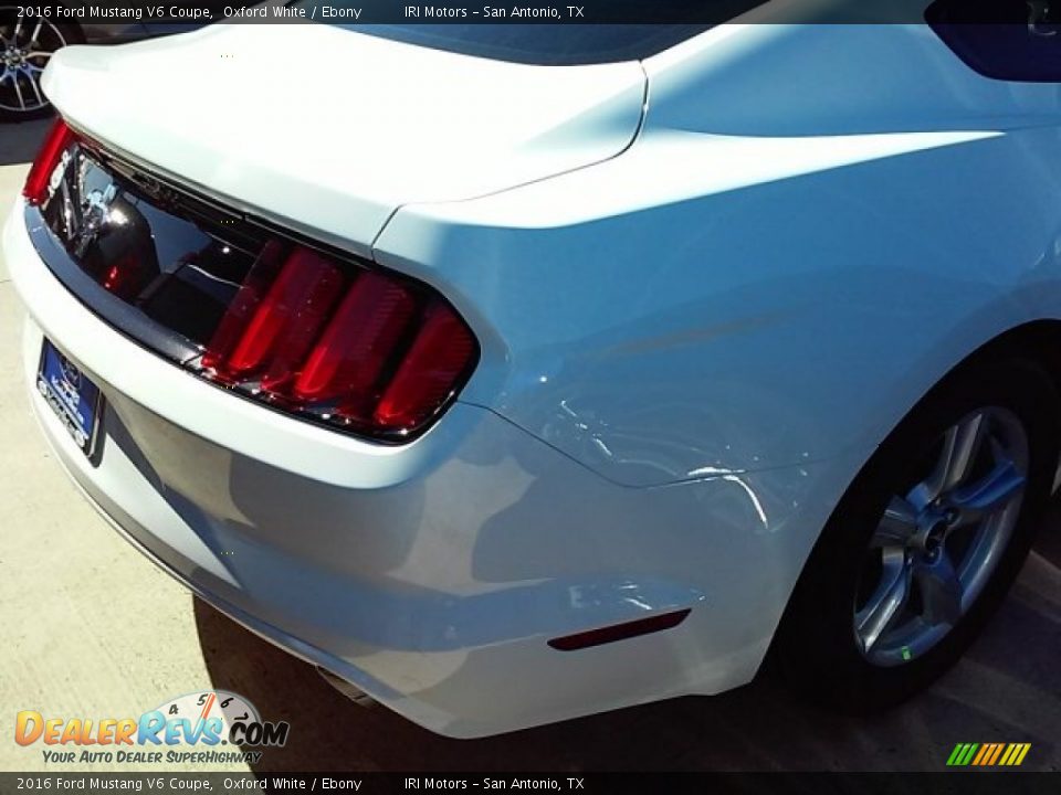 2016 Ford Mustang V6 Coupe Oxford White / Ebony Photo #9