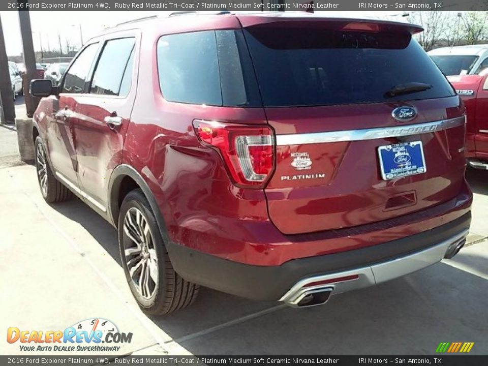 2016 Ford Explorer Platinum 4WD Ruby Red Metallic Tri-Coat / Platinum Medium Soft Ceramic Nirvana Leather Photo #9