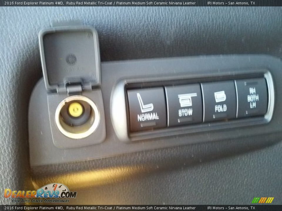 2016 Ford Explorer Platinum 4WD Ruby Red Metallic Tri-Coat / Platinum Medium Soft Ceramic Nirvana Leather Photo #14