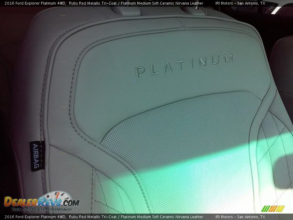 2016 Ford Explorer Platinum 4WD Ruby Red Metallic Tri-Coat / Platinum Medium Soft Ceramic Nirvana Leather Photo #24