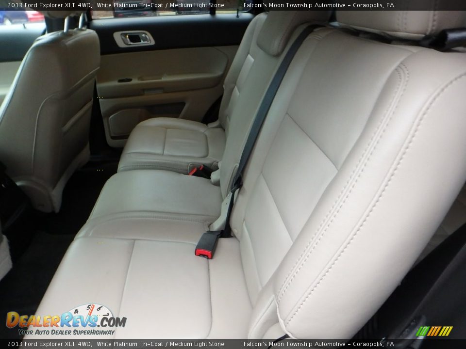 2013 Ford Explorer XLT 4WD White Platinum Tri-Coat / Medium Light Stone Photo #17