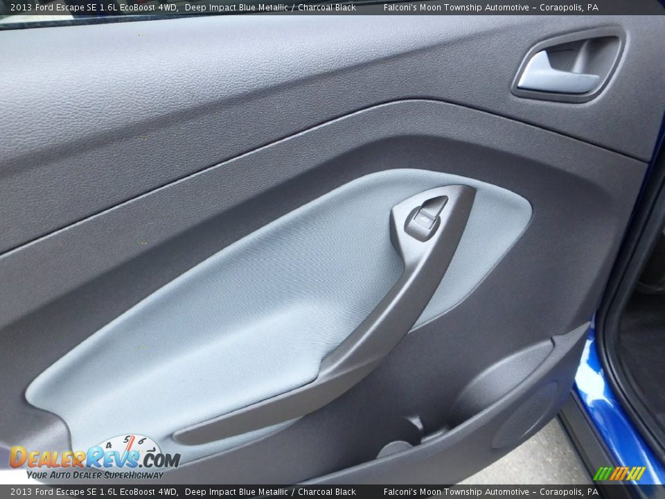 2013 Ford Escape SE 1.6L EcoBoost 4WD Deep Impact Blue Metallic / Charcoal Black Photo #19