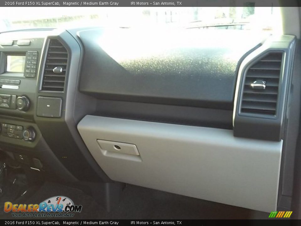 2016 Ford F150 XL SuperCab Magnetic / Medium Earth Gray Photo #17