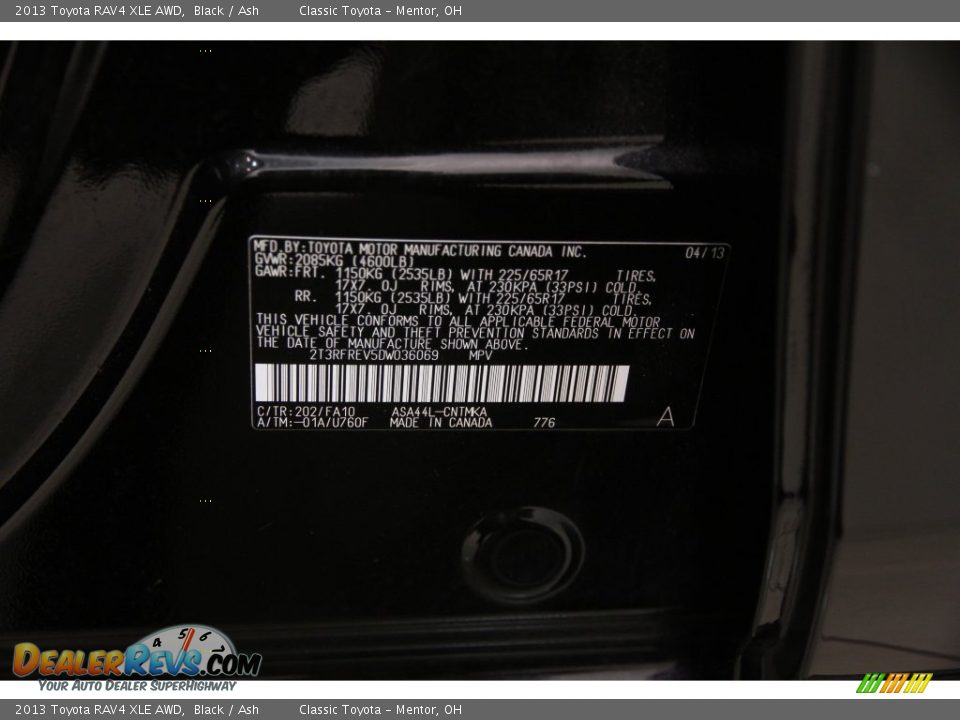 2013 Toyota RAV4 XLE AWD Black / Ash Photo #17