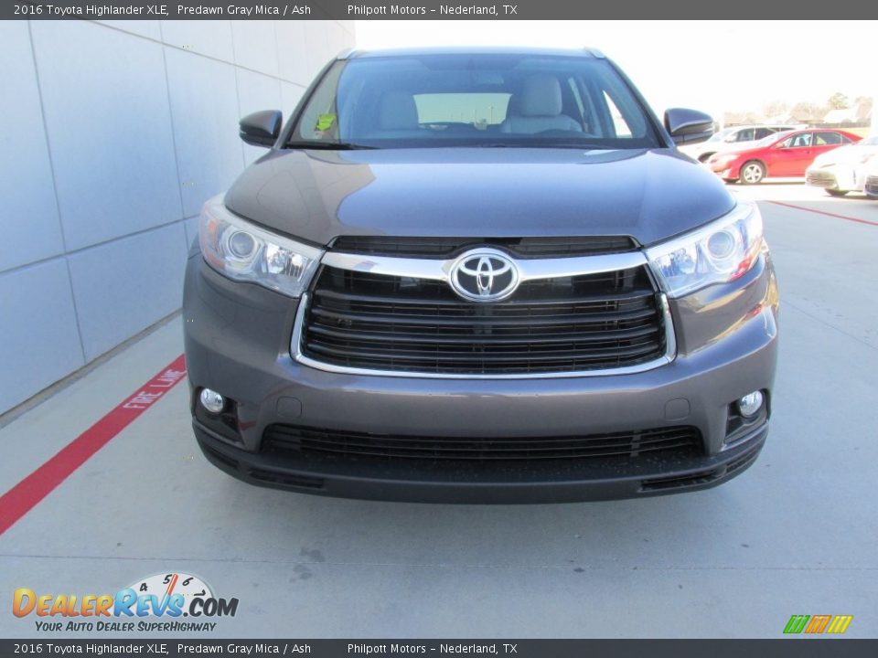 2016 Toyota Highlander XLE Predawn Gray Mica / Ash Photo #8