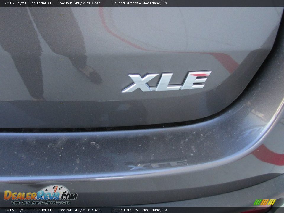 2016 Toyota Highlander XLE Predawn Gray Mica / Ash Photo #15