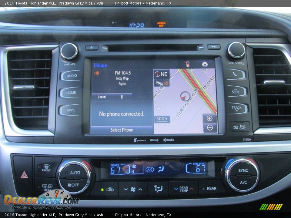 2016 Toyota Highlander XLE Predawn Gray Mica / Ash Photo #28