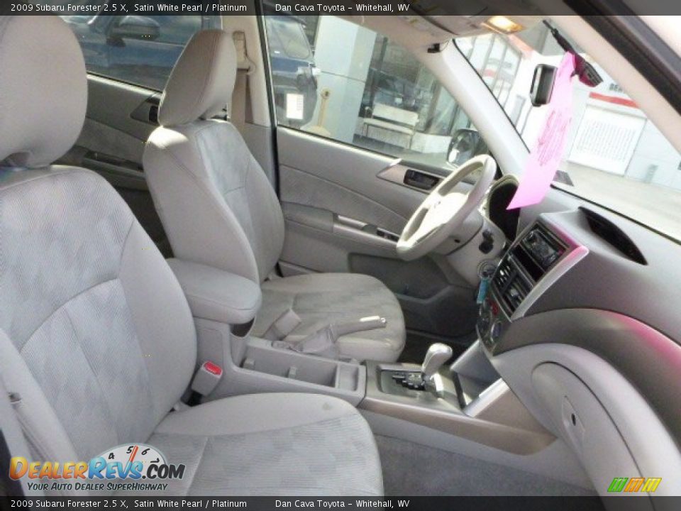 2009 Subaru Forester 2.5 X Satin White Pearl / Platinum Photo #3