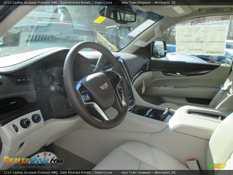 2016 Cadillac Escalade Premium 4WD Dark Emerald Metallic / Shale/Cocoa Photo #7