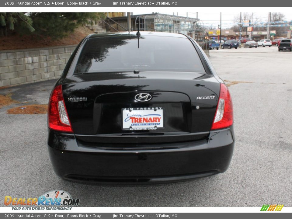 2009 Hyundai Accent GLS 4 Door Ebony Black / Gray Photo #6
