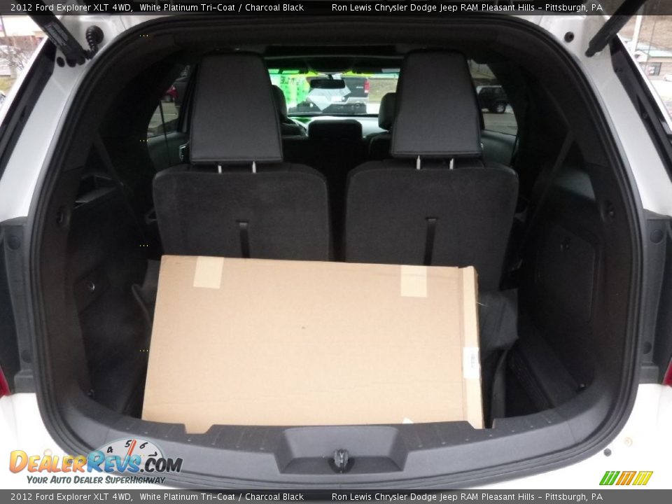 2012 Ford Explorer XLT 4WD White Platinum Tri-Coat / Charcoal Black Photo #3