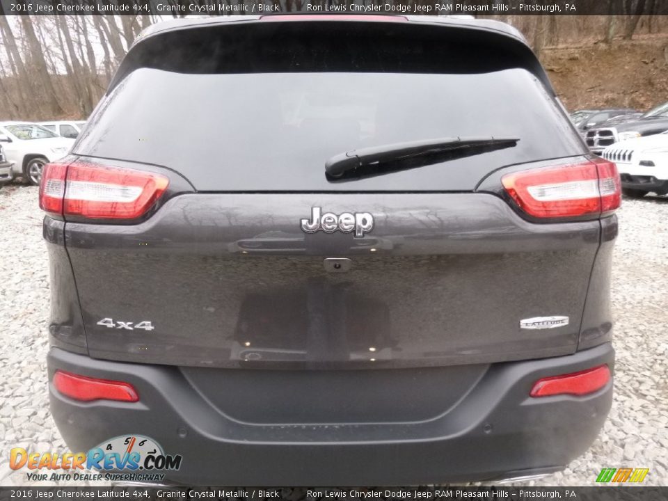 2016 Jeep Cherokee Latitude 4x4 Granite Crystal Metallic / Black Photo #3