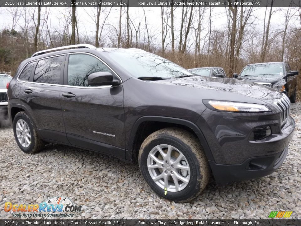 2016 Jeep Cherokee Latitude 4x4 Granite Crystal Metallic / Black Photo #5