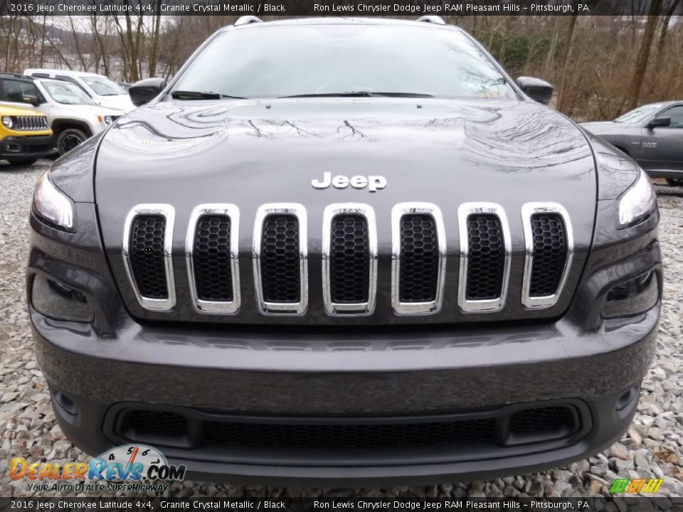 2016 Jeep Cherokee Latitude 4x4 Granite Crystal Metallic / Black Photo #6