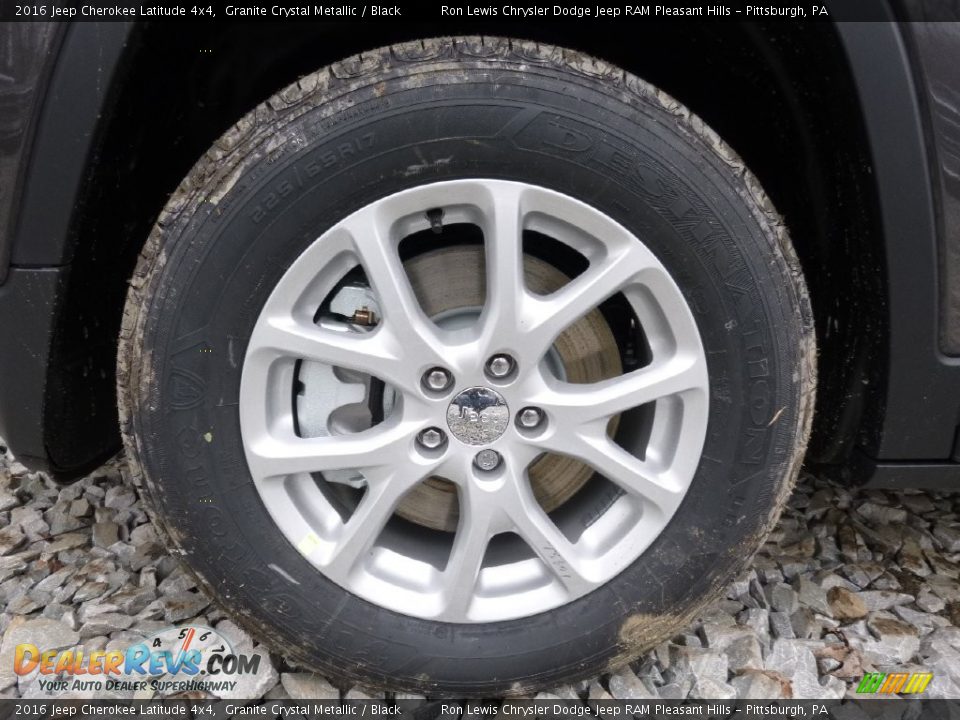 2016 Jeep Cherokee Latitude 4x4 Granite Crystal Metallic / Black Photo #7