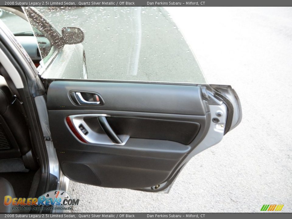 2008 Subaru Legacy 2.5i Limited Sedan Quartz Silver Metallic / Off Black Photo #18