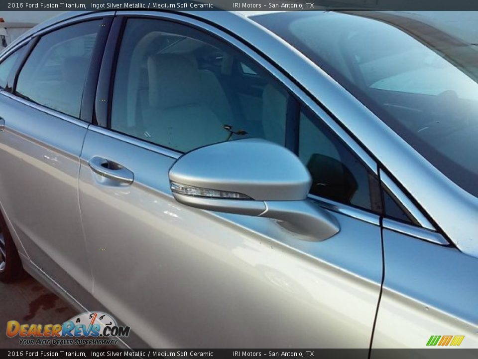 2016 Ford Fusion Titanium Ingot Silver Metallic / Medium Soft Ceramic Photo #5