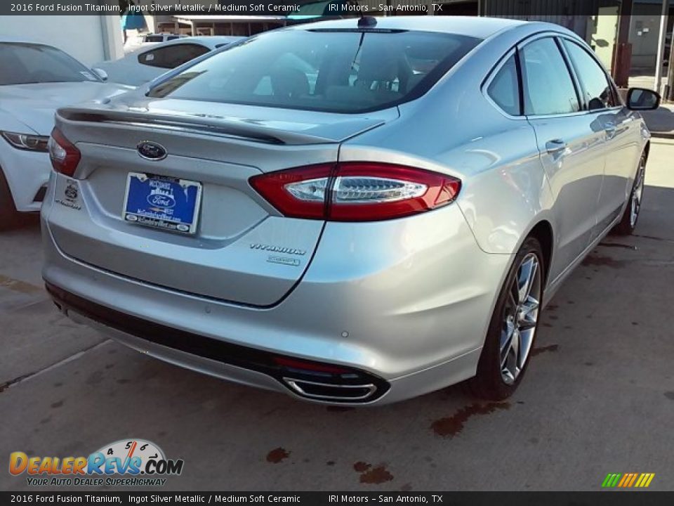 2016 Ford Fusion Titanium Ingot Silver Metallic / Medium Soft Ceramic Photo #9