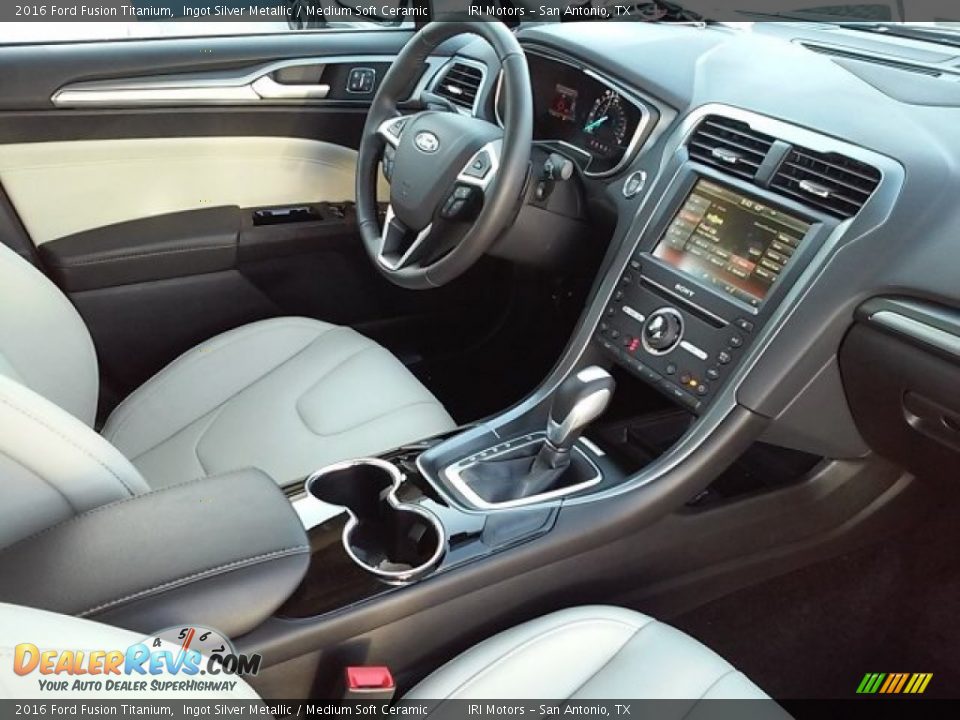 2016 Ford Fusion Titanium Ingot Silver Metallic / Medium Soft Ceramic Photo #21