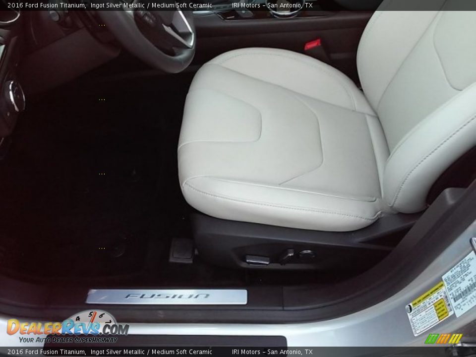 2016 Ford Fusion Titanium Ingot Silver Metallic / Medium Soft Ceramic Photo #25