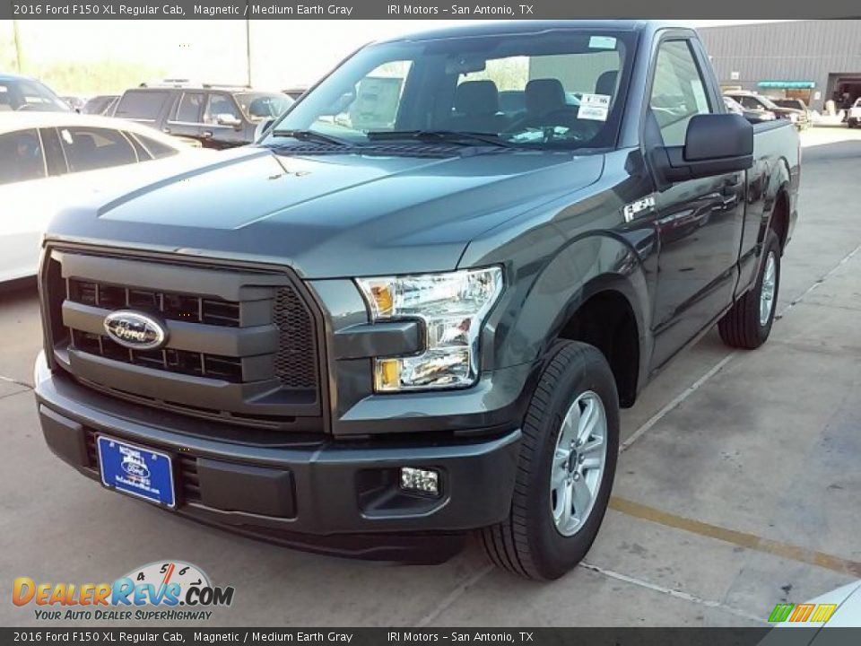 2016 Ford F150 XL Regular Cab Magnetic / Medium Earth Gray Photo #7