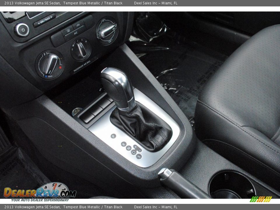 2013 Volkswagen Jetta SE Sedan Tempest Blue Metallic / Titan Black Photo #15