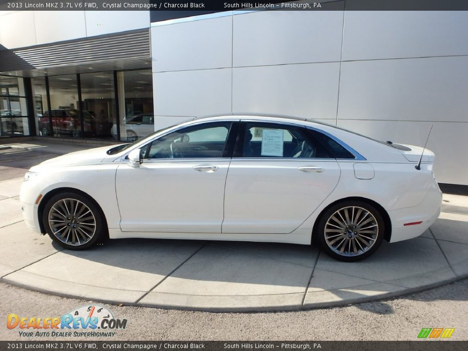 2013 Lincoln MKZ 3.7L V6 FWD Crystal Champagne / Charcoal Black Photo #2