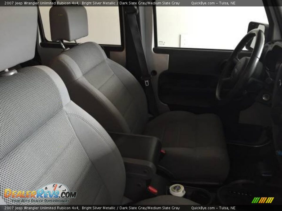 2007 Jeep Wrangler Unlimited Rubicon 4x4 Bright Silver Metallic / Dark Slate Gray/Medium Slate Gray Photo #4