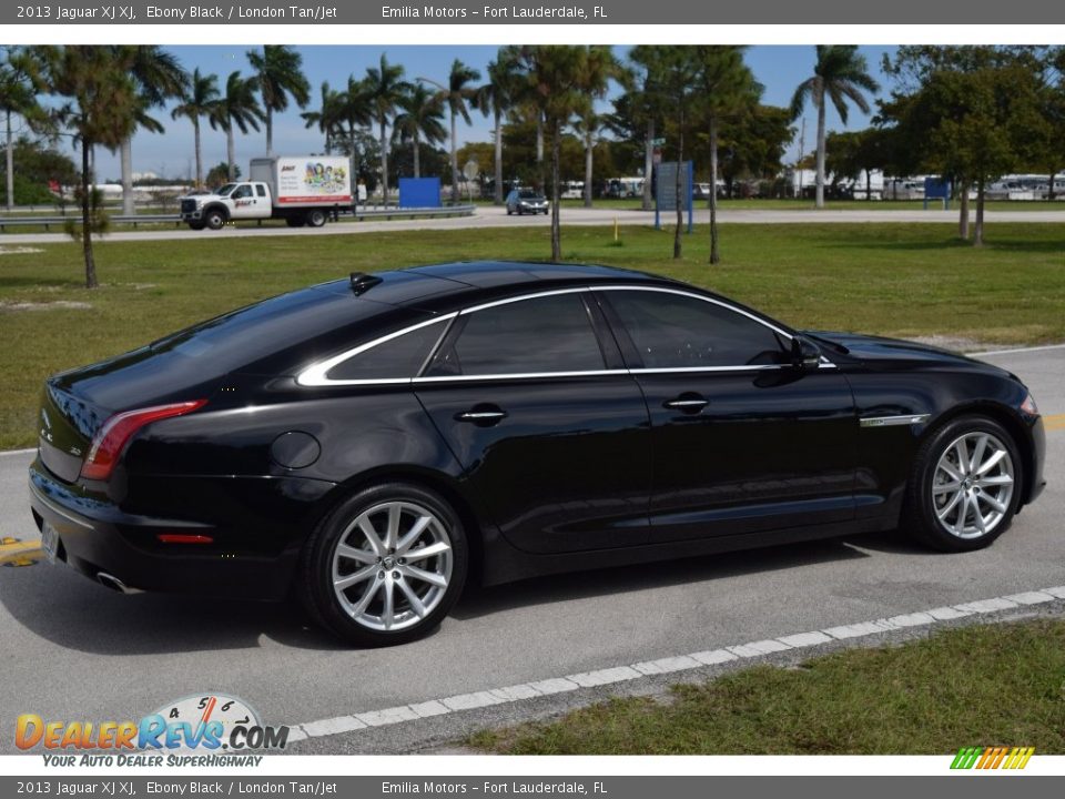 2013 Jaguar XJ XJ Ebony Black / London Tan/Jet Photo #6