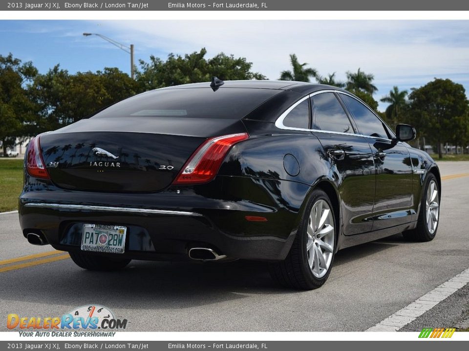 2013 Jaguar XJ XJ Ebony Black / London Tan/Jet Photo #12