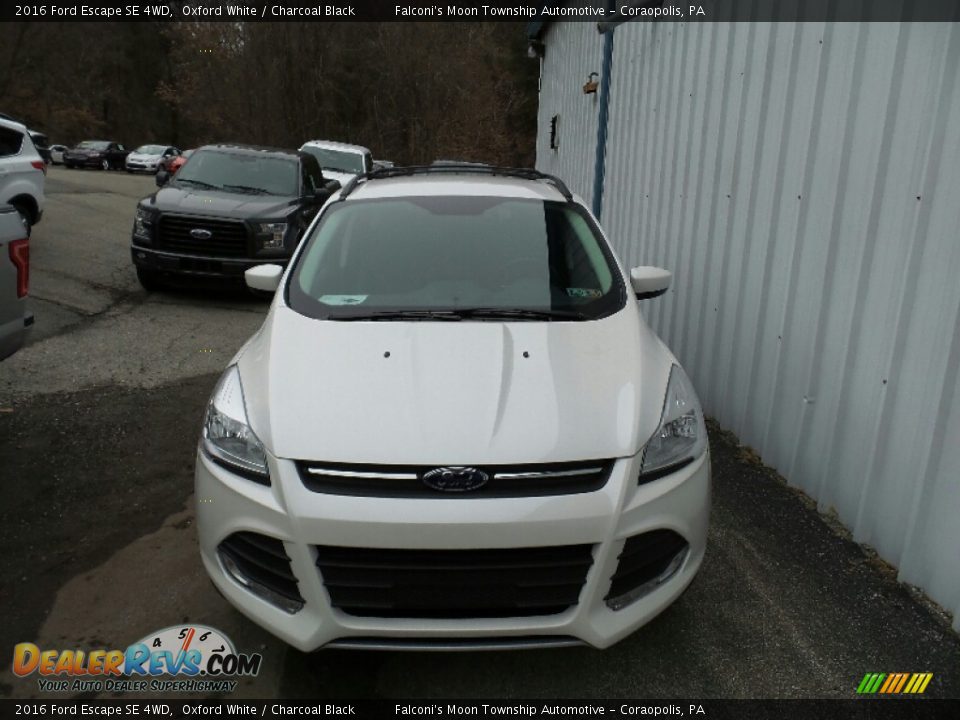 2016 Ford Escape SE 4WD Oxford White / Charcoal Black Photo #3