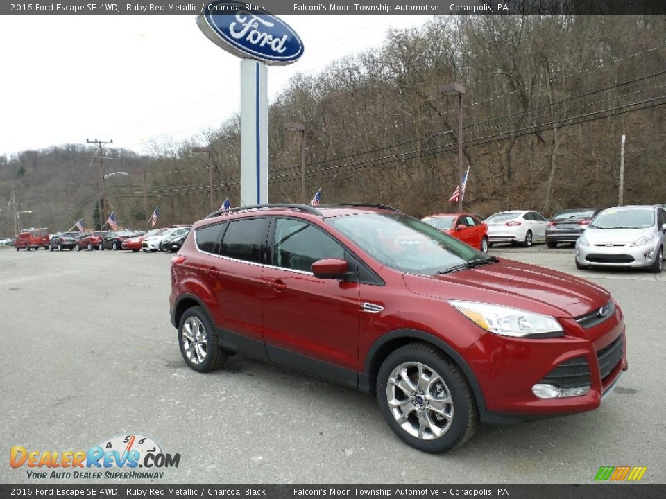 2016 Ford Escape SE 4WD Ruby Red Metallic / Charcoal Black Photo #4