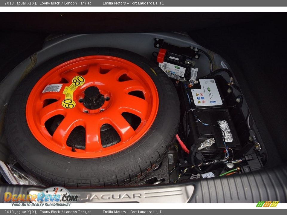 2013 Jaguar XJ XJ Ebony Black / London Tan/Jet Photo #65