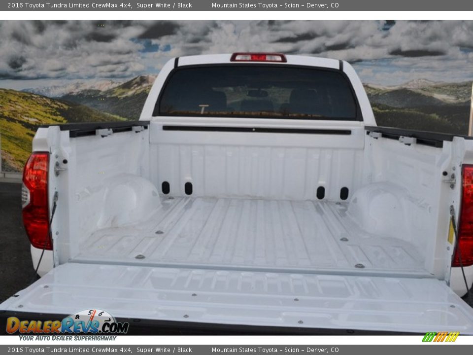2016 Toyota Tundra Limited CrewMax 4x4 Super White / Black Photo #12
