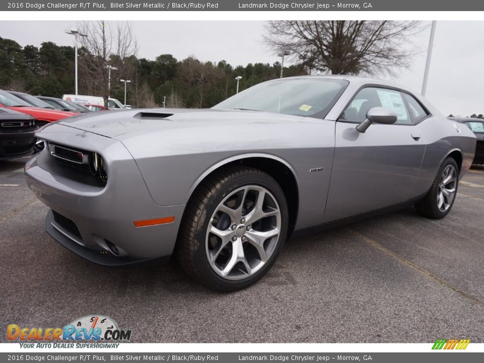 Front 3/4 View of 2016 Dodge Challenger R/T Plus Photo #1