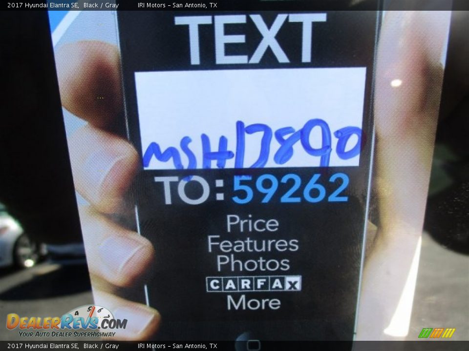 2017 Hyundai Elantra SE Black / Gray Photo #4