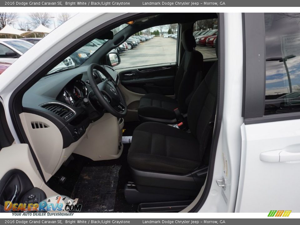 2016 Dodge Grand Caravan SE Bright White / Black/Light Graystone Photo #6