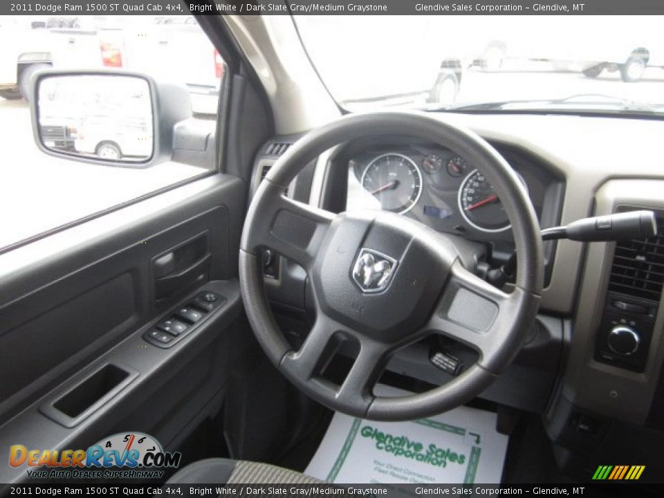 2011 Dodge Ram 1500 ST Quad Cab 4x4 Bright White / Dark Slate Gray/Medium Graystone Photo #18