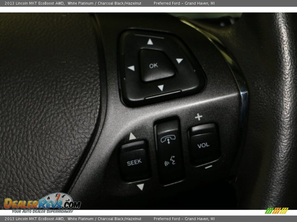 2013 Lincoln MKT EcoBoost AWD White Platinum / Charcoal Black/Hazelnut Photo #13