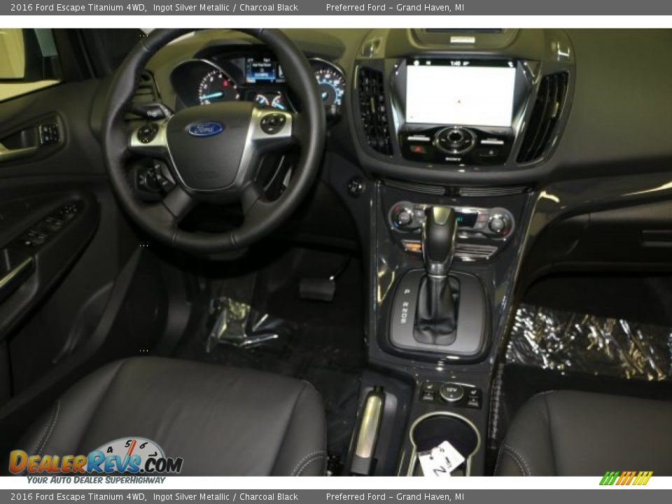 2016 Ford Escape Titanium 4WD Ingot Silver Metallic / Charcoal Black Photo #9