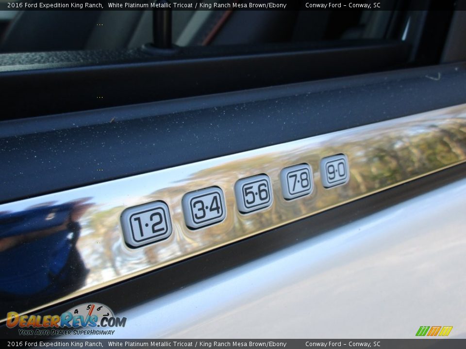 2016 Ford Expedition King Ranch White Platinum Metallic Tricoat / King Ranch Mesa Brown/Ebony Photo #11
