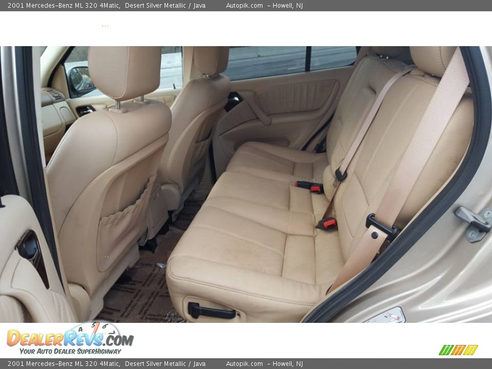 Rear Seat of 2001 Mercedes-Benz ML 320 4Matic Photo #23