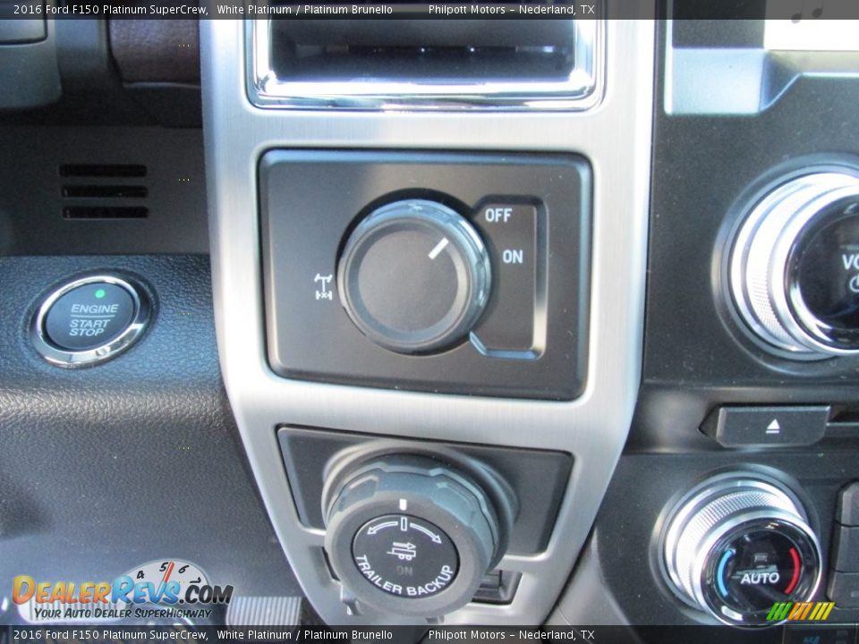 2016 Ford F150 Platinum SuperCrew White Platinum / Platinum Brunello Photo #28