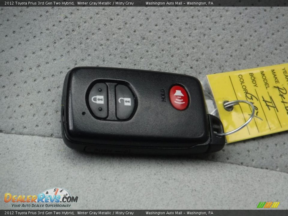2012 Toyota Prius 3rd Gen Two Hybrid Winter Gray Metallic / Misty Gray Photo #18