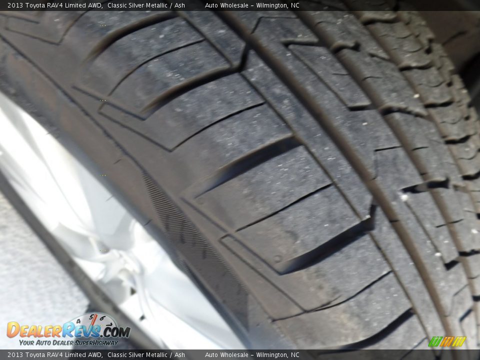2013 Toyota RAV4 Limited AWD Classic Silver Metallic / Ash Photo #8